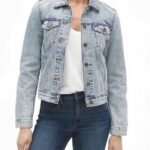 NWT GAP Icon Denim Jacket in Light Wash Size Small
