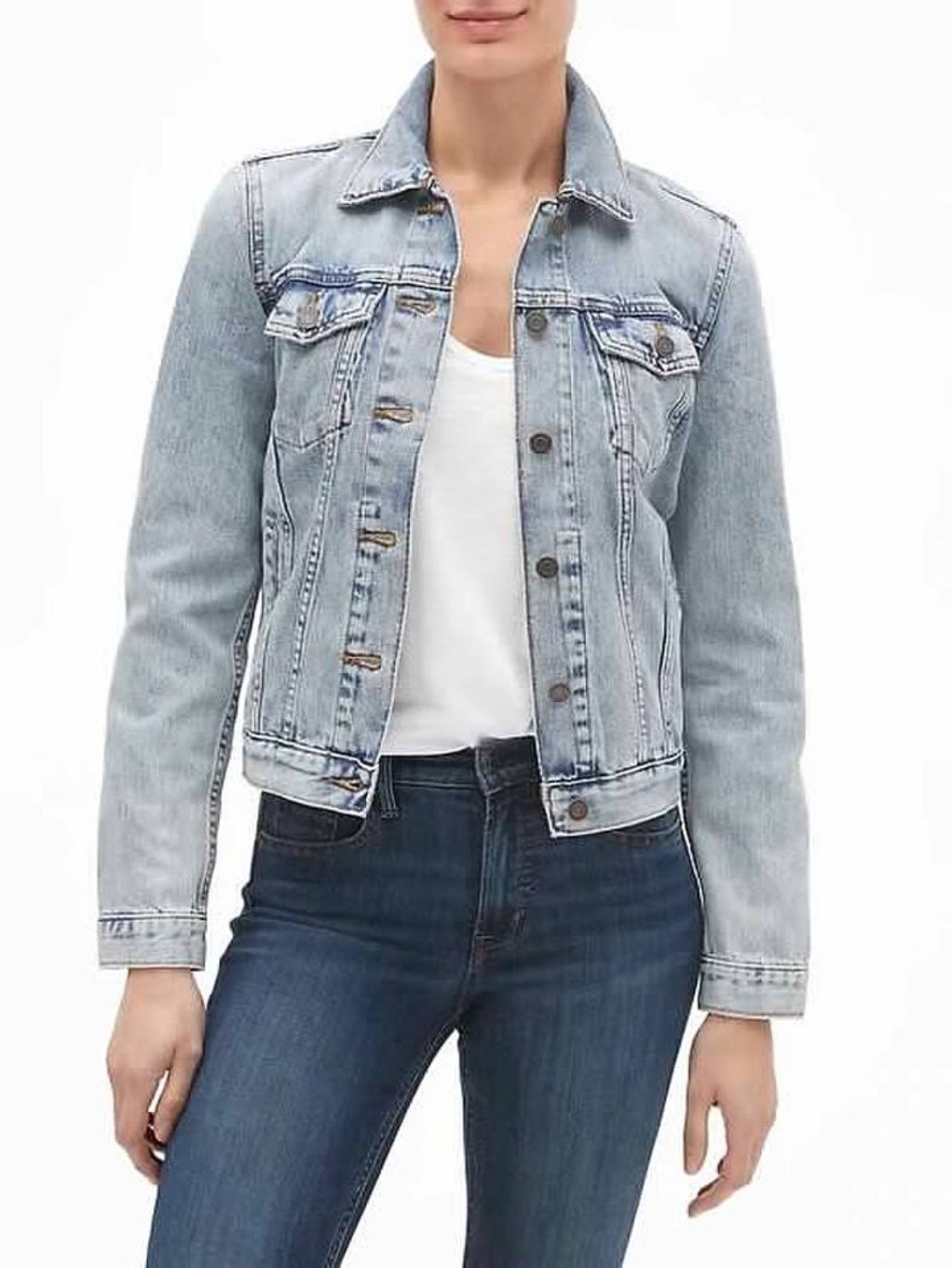 NWT GAP Icon Denim Jacket in Light Wash Size Small