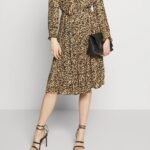 NWT J. Crew Long-Sleeve Pleated Dress in Leopard Ocelet Multi Size 6