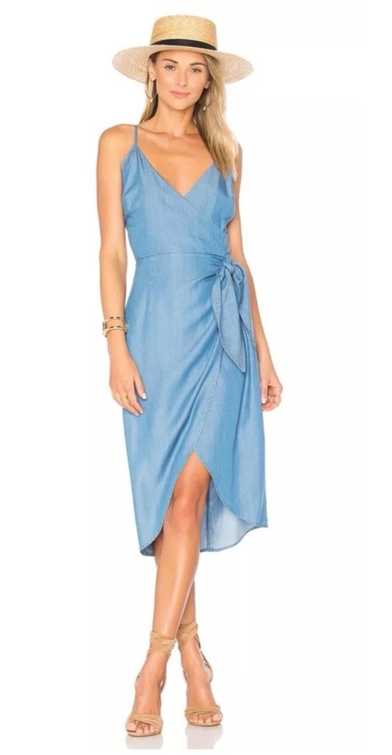 NWT Lovers & Friends Orchid Chambray Wrap Dress Size Medium - Image 2